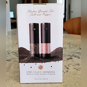 NiB Electric Salt and Pepper Grinder Set - Black